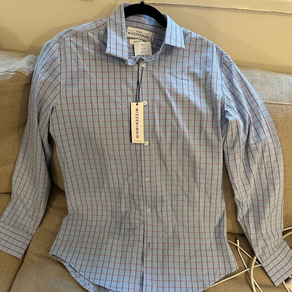 Mizzen+Main blue button down medium trim fit